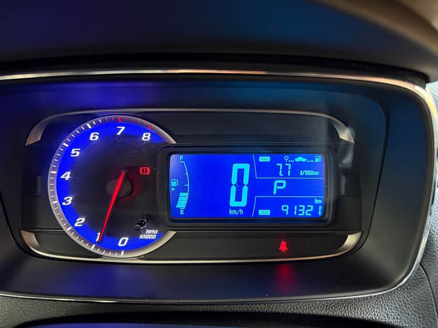 Chevrolet Tracker 2016 #16 Chevrolet Tracker 2016 car image #16