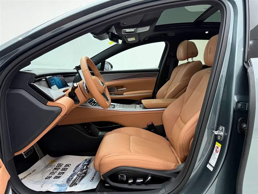 BYD HanL 2025 #16 BYD HanL 2025 car image #16