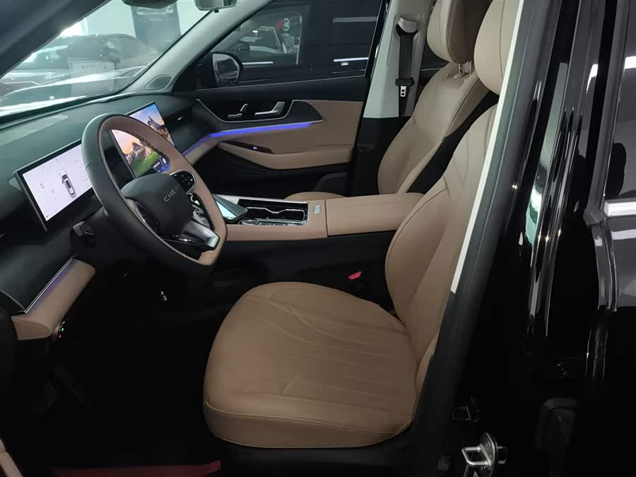 Chery Tiggo8L 2025 car image #16