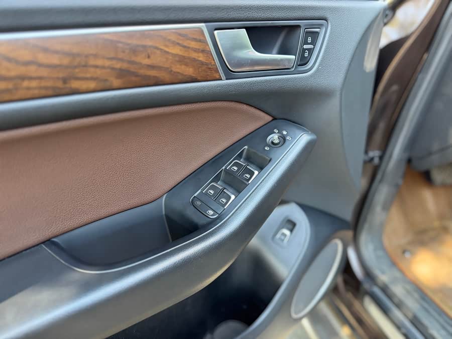 Audi Q5 2014 car image #16