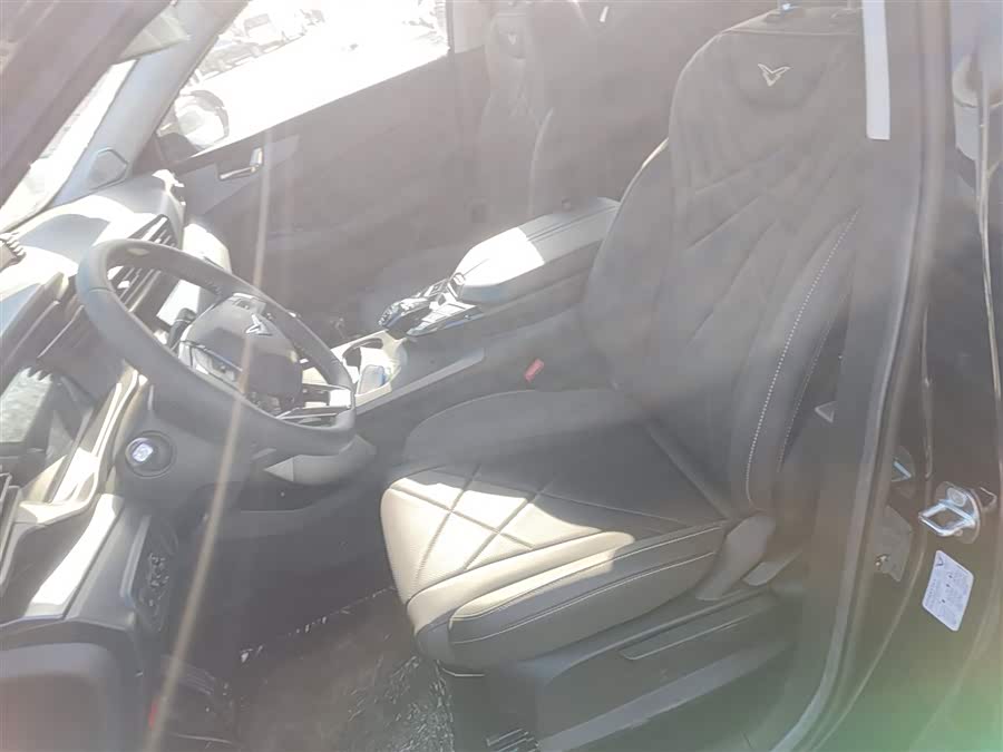 Kaiyi Kunlun 2025 immagine di auto #16