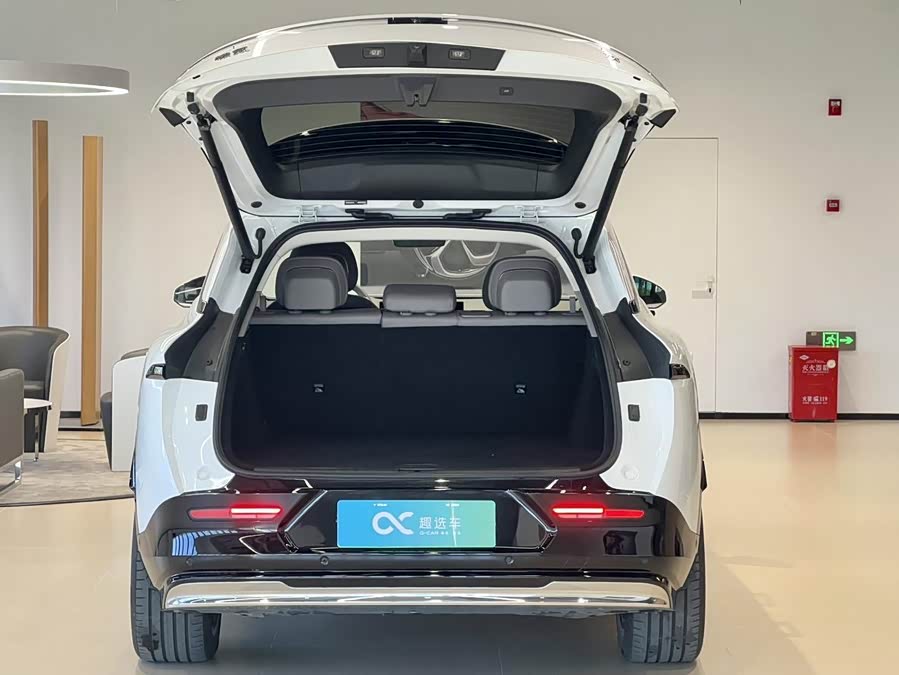 极氪 极氪7X 2024 汽车图片 #16