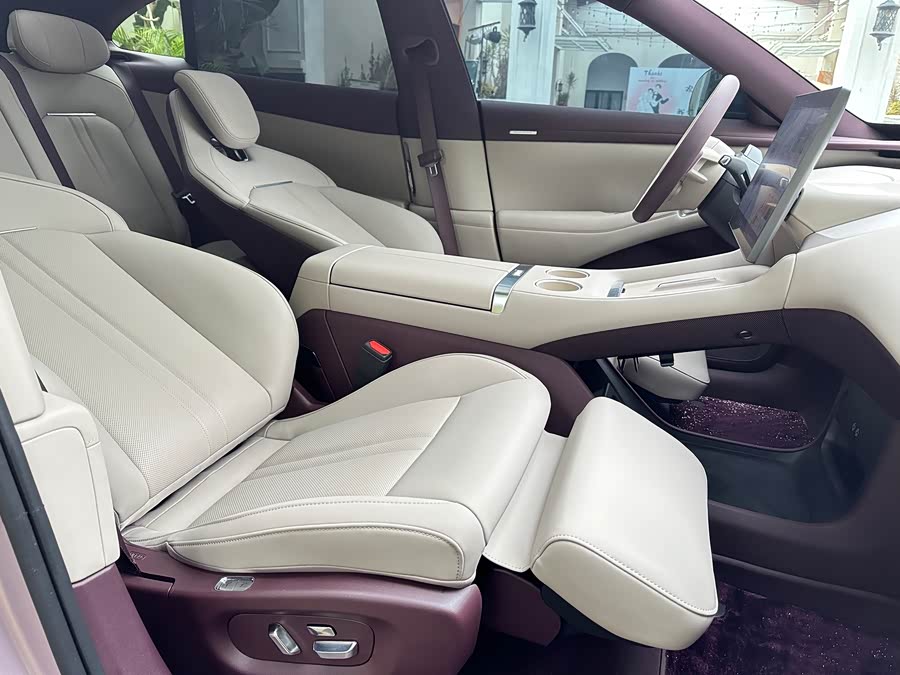 小米汽车 小米YU7 2025 #16 小米汽车 小米YU7 2025 汽车图片 #16