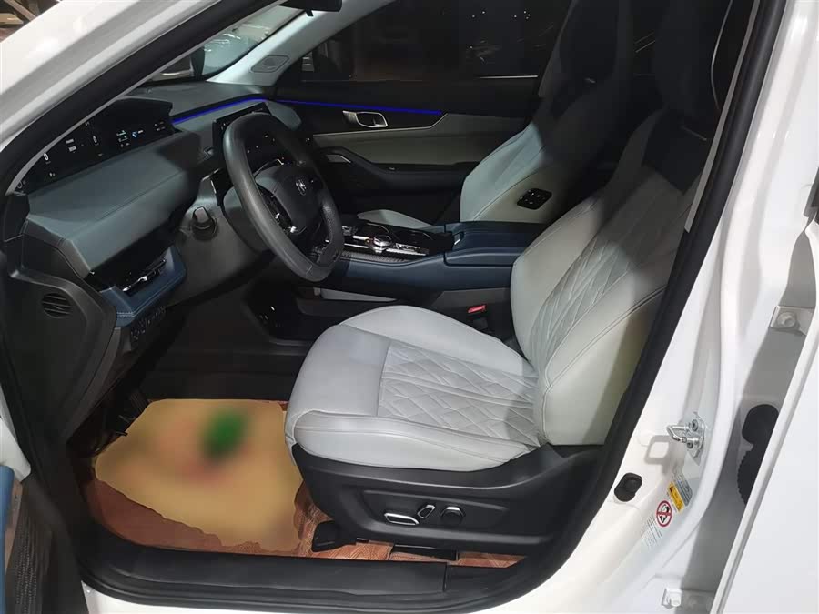 Changan UNI-K iDD 2022 #16 Changan UNI-K iDD 2022 car image #16