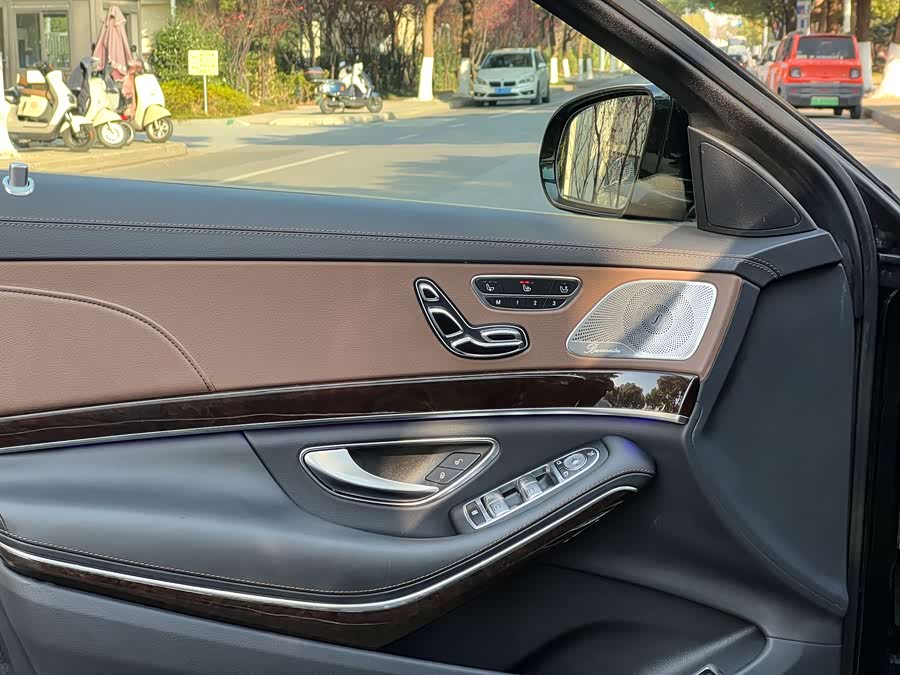 Mercedes-Benz Maybach S Class 2020 #16 Mercedes-Benz Maybach S Class 2020 car image #16