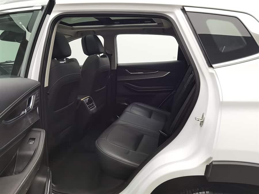 Exceed Chasing Wind C-DM 2022 صورة سيارة #16