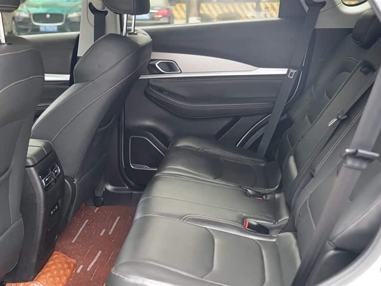 Jetour X70 2021 car image #16