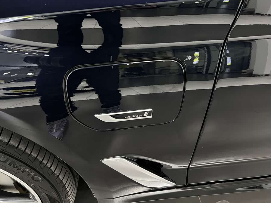 BMW 5 Series New Energy 2021 car image #16