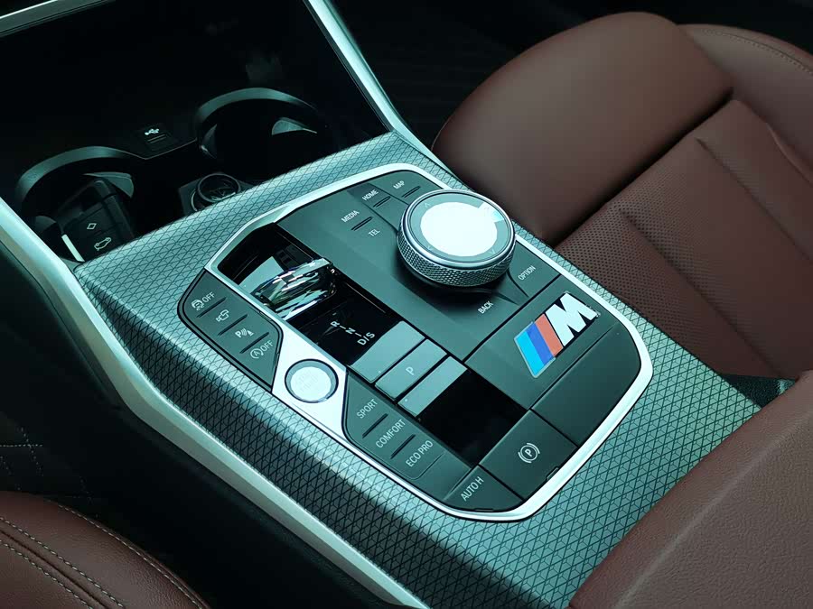 BMW 4 Series 2025 #16 BMW 4 Series 2025 immagine di auto #16