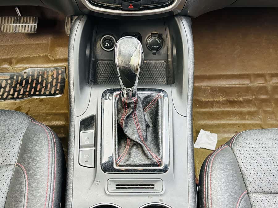 长安 长安CS75 2015 汽车图片 #16