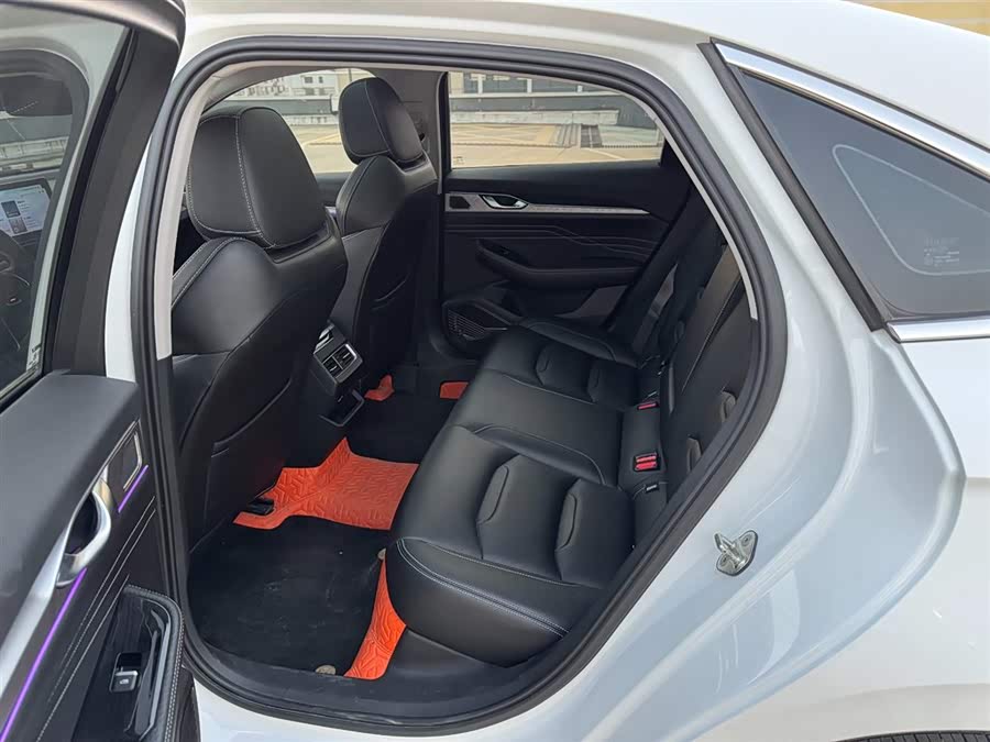 GEELY Preface 2022 car image #16