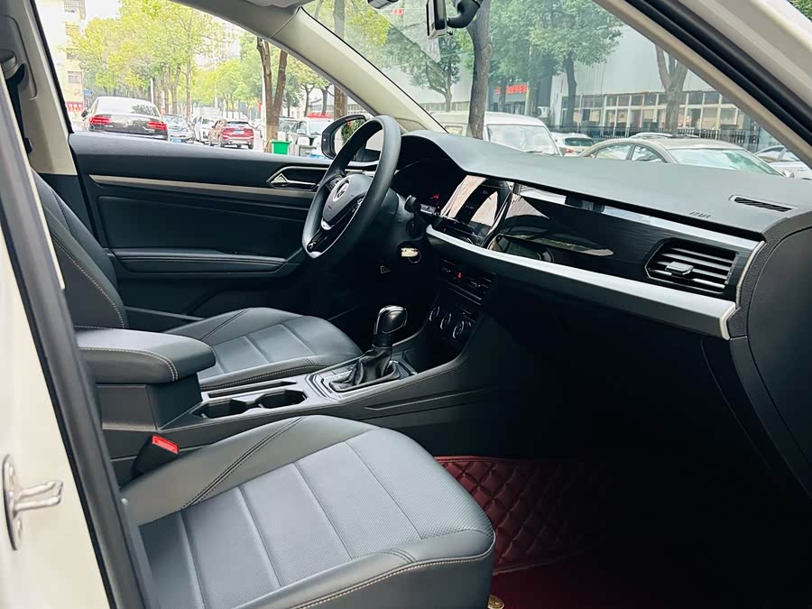 Volkswagen Lavida 2020 car image #16