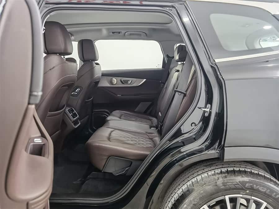 Chery Tiggo 8 PRO 2023 car image #16