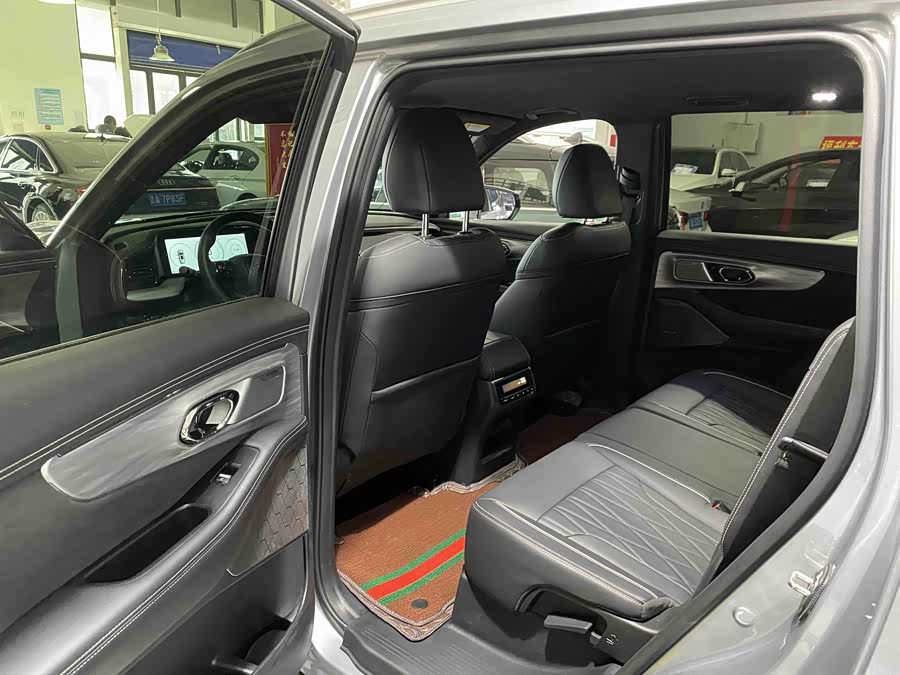 GAC Trumpchi ES9 2023 car image #16