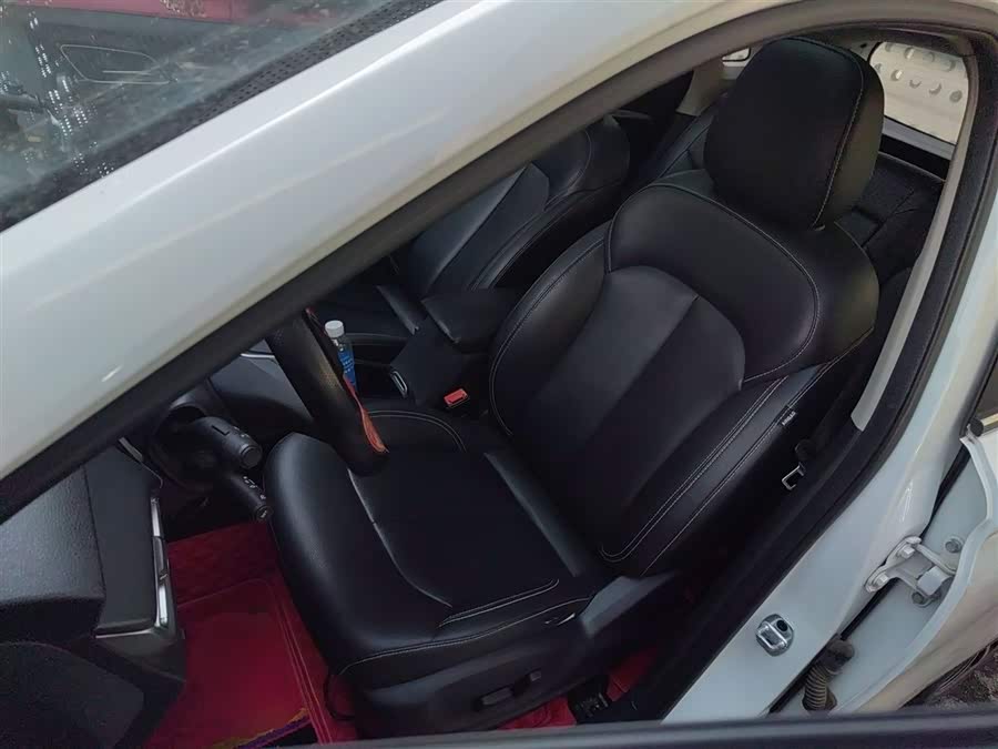 Roewe RX3 2019 изображение автомобиля #16