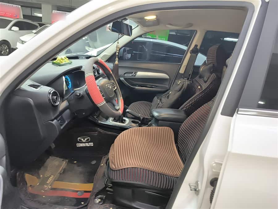 Kaiyi X3 2019 car image #16
