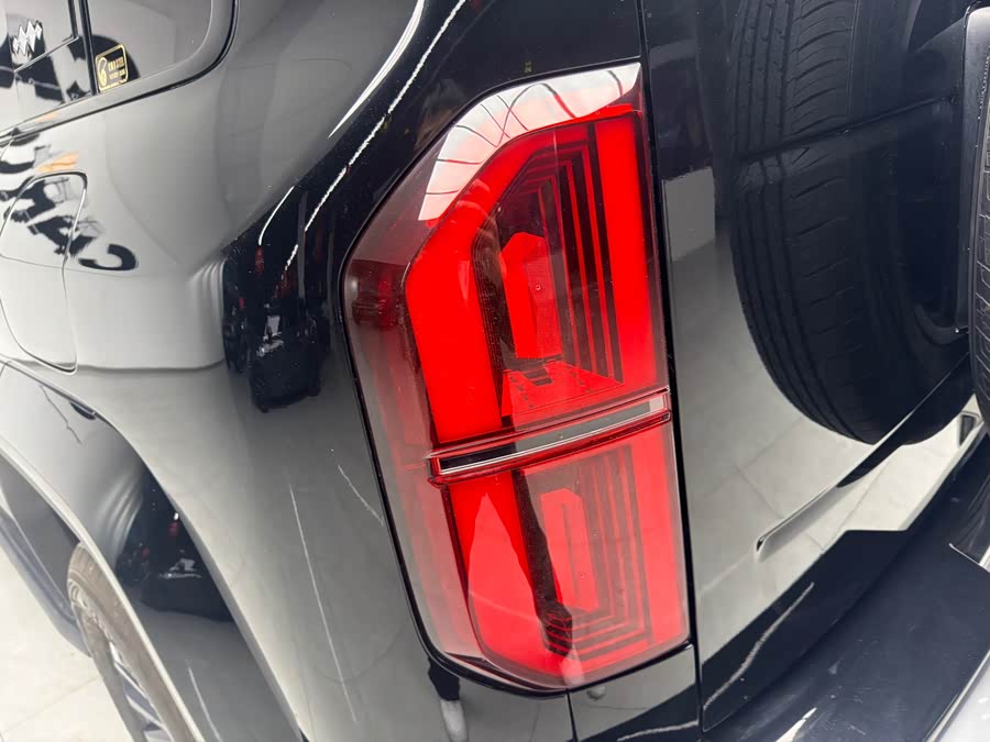 FangChengBao Leopard 5 2025 car image #16