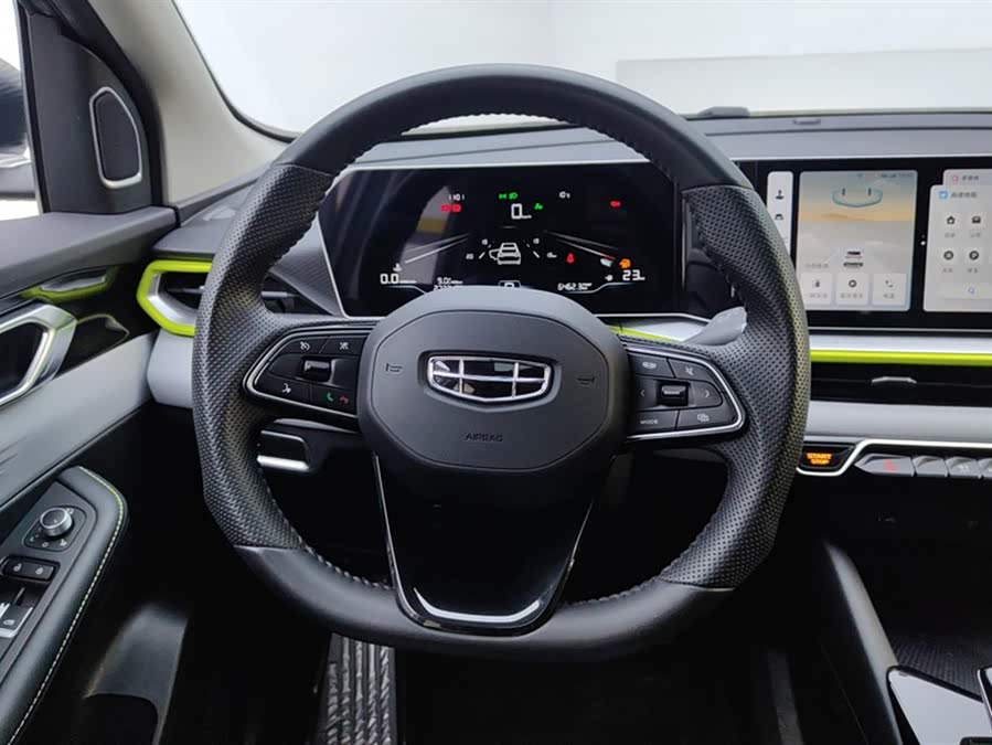 GEELY Coolray 2023 car image #16