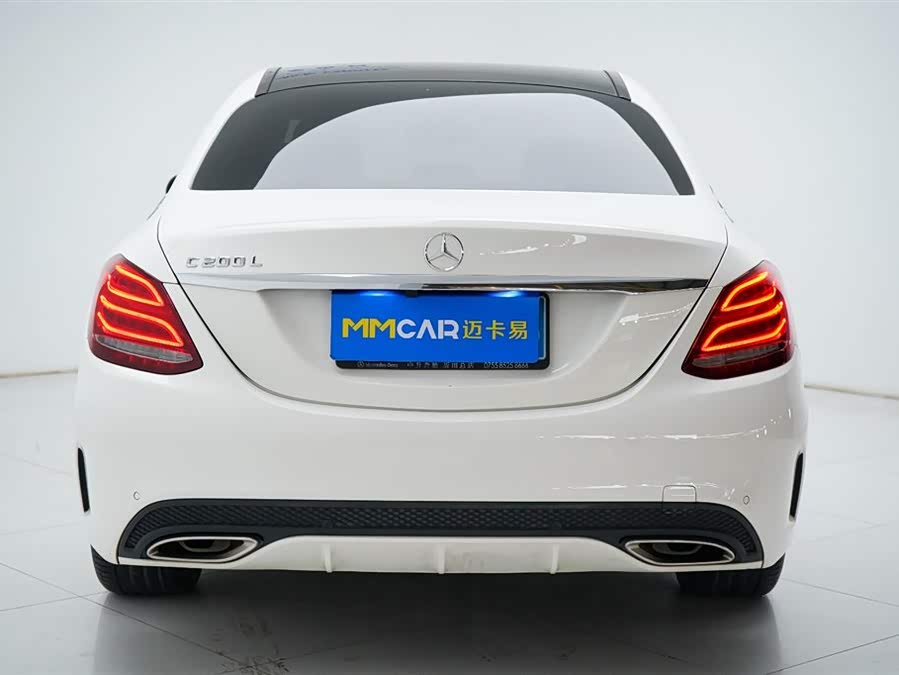 Mercedes-Benz C Class 2015 car image #16