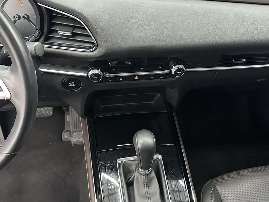 Mazda CX-30 2021 car image #16