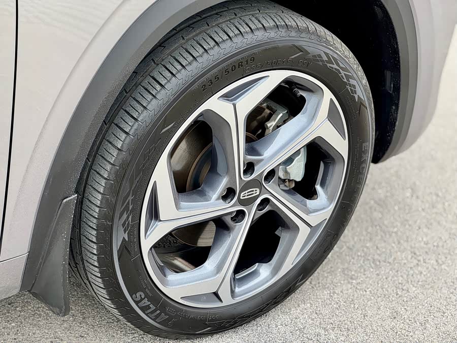 GEELY Monjaro 2024 imagem de carro #16