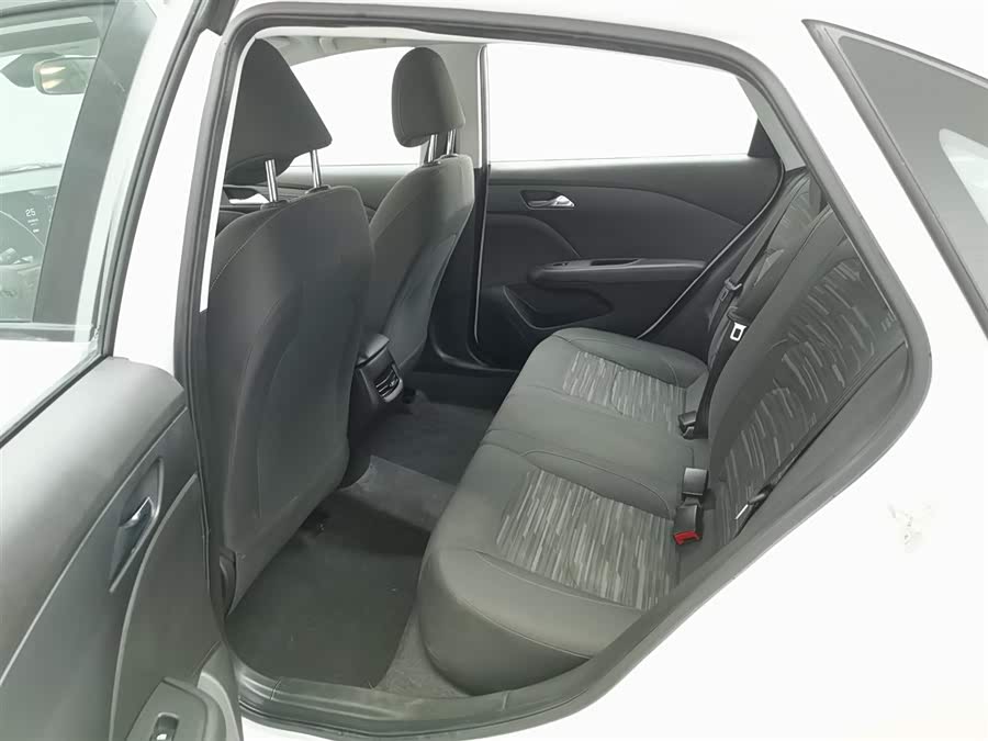 Chevrolet Monza 2023 #16 Chevrolet Monza 2023 car image #16