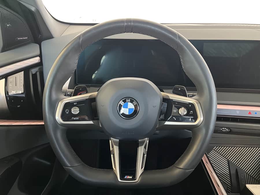 BMW X3 2025 car image #16