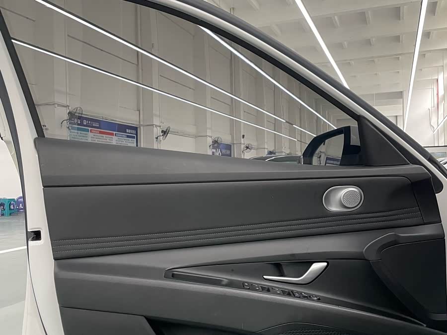 Hyundai Elantra 2021 car image #16