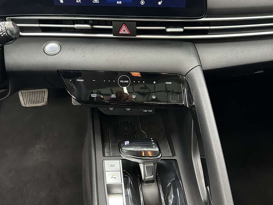 现代 伊兰特 2022 汽车图片 #16