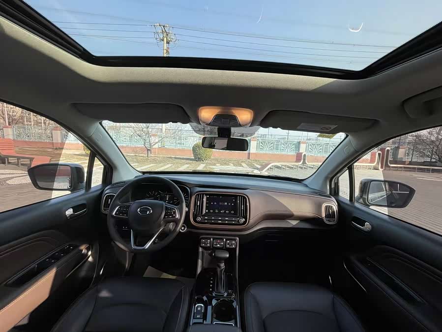 GAC Trumpchi GS3 2018 #16 GAC Trumpchi GS3 2018 car image #16