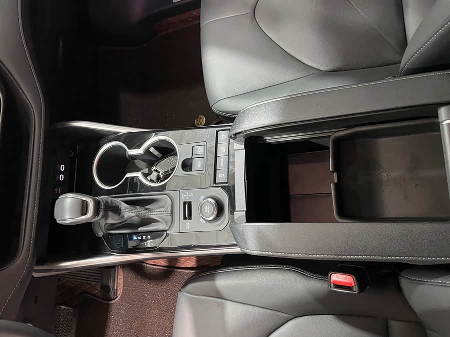 Toyota Highlander 2023 #16 Toyota Highlander 2023 car image #16