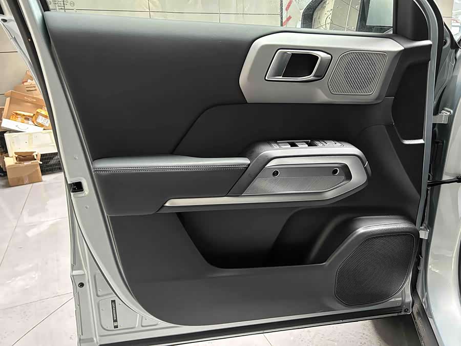 FangChengBao Tiger 3 2025 car image #16