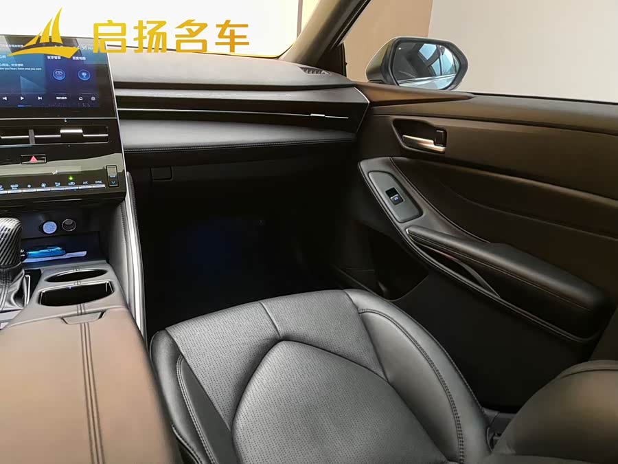 Toyota Avalon 2023 #16 Toyota Avalon 2023 car image #16