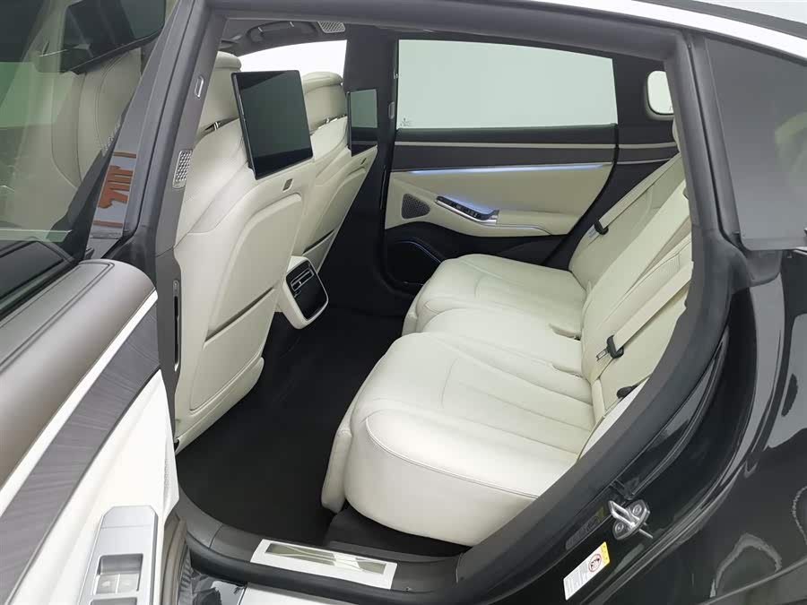 Denza Z9 2024 imagem de carro #16