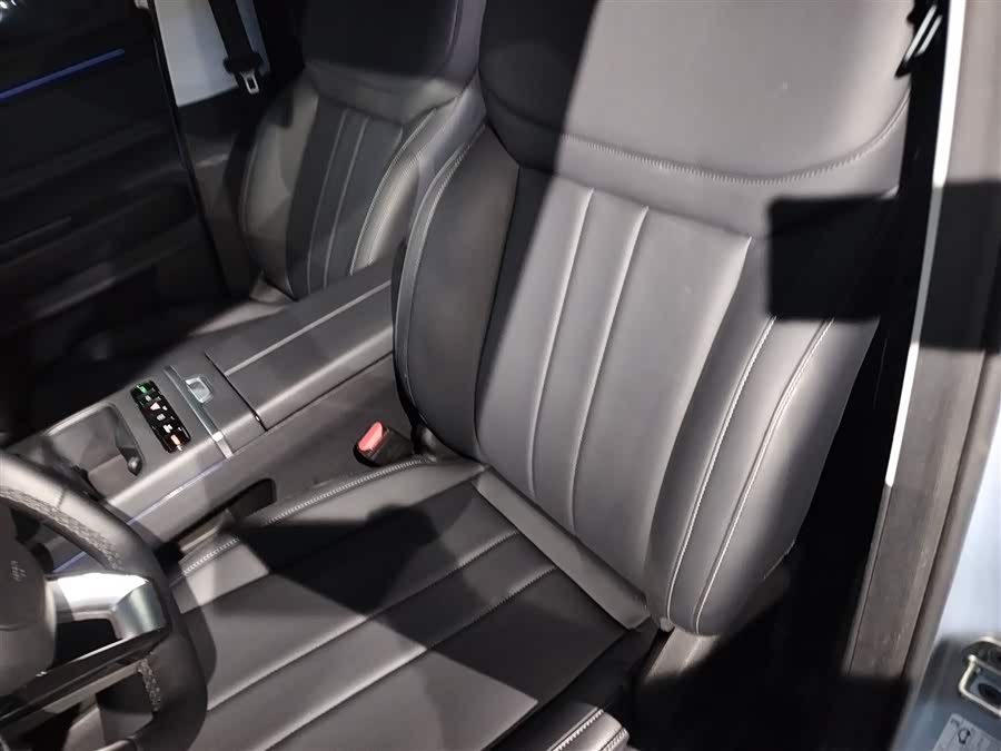 Chery Exploration 06 C-DM 2024 #16 Chery Exploration 06 C-DM 2024 car image #16