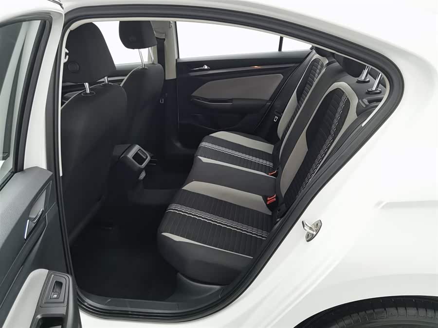 Volkswagen Bora 2024 car image #16