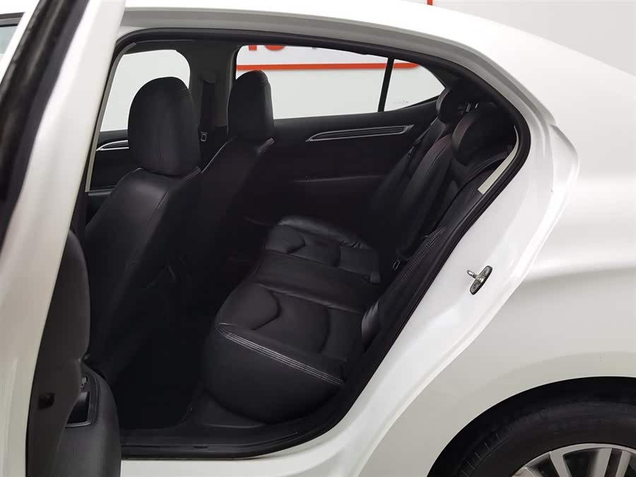 Citroen C4L 2014 изображение автомобиля #16