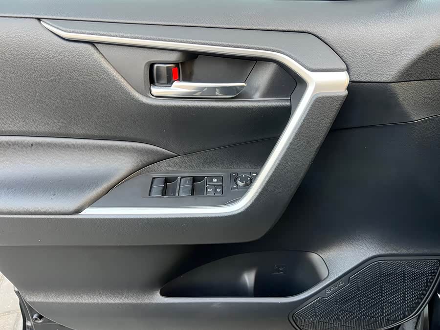 Toyota RAV4 Hybird E+ 2022 #16 Toyota RAV4 Hybird E+ 2022 صورة سيارة #16