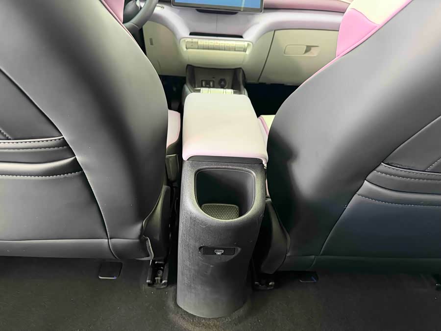 BYD Dolphin 2022 #16 BYD Dolphin 2022 car image #16