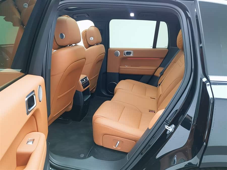 Li L6 2025 imagen de coche #16