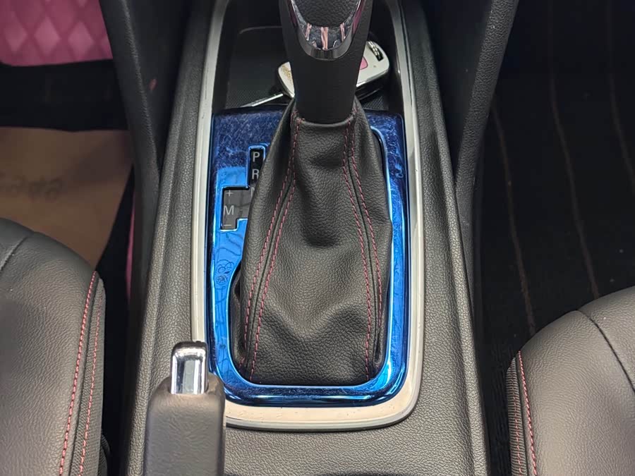 Chevrolet Monza 2022 #16 Chevrolet Monza 2022 car image #16