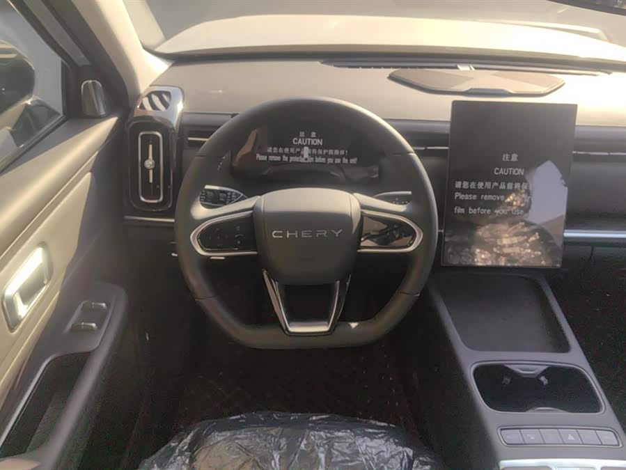 Chery Exploration 06 C-DM 2025 car image #16