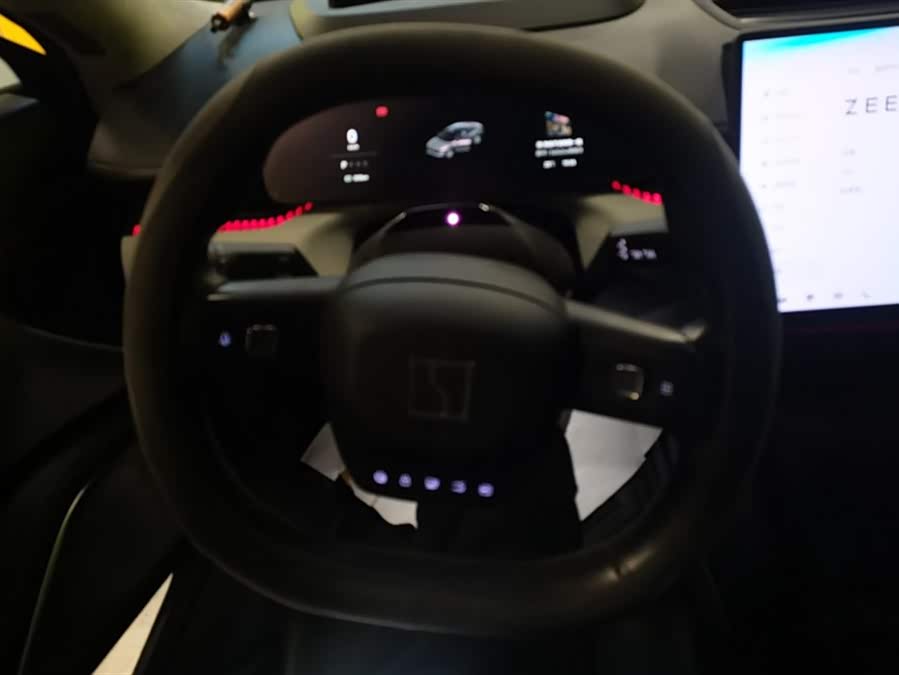 极氪 极氪007 2023 汽车图片 #16