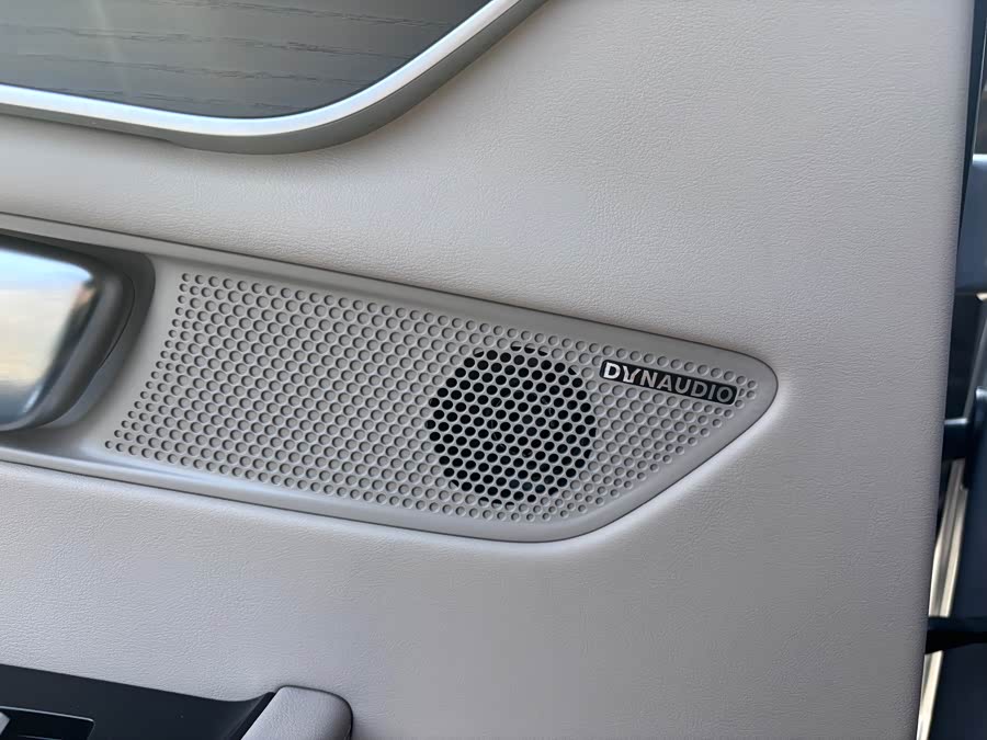 BYD Han 2024 #16 BYD Han 2024 car image #16