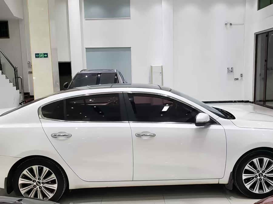 起亚 起亚K4 2015 汽车图片 #16