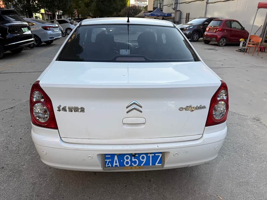 Citroen C-Elysée 2010 imagem de carro #16