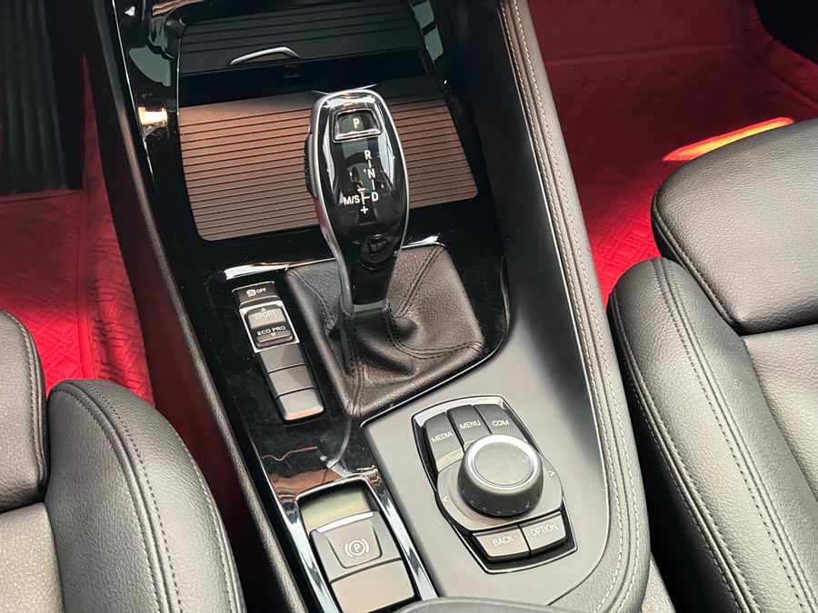 BMW X2 (Imported) 2019 #16 BMW X2 (Imported) 2019 imagem de carro #16