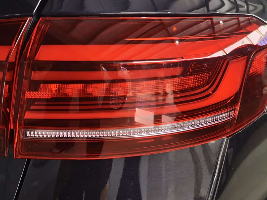 Volkswagen Passat 2024 immagine di auto #16