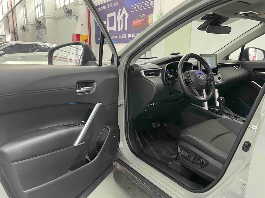 Toyota Corolla Cross 2022 #16 Toyota Corolla Cross 2022 immagine di auto #16