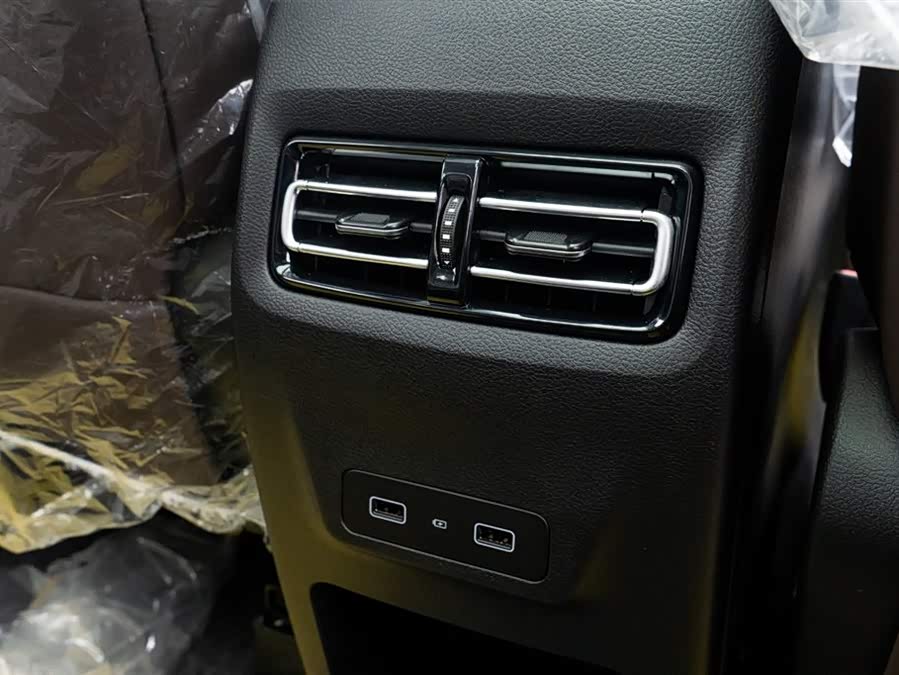 Jetour X95 2025 #16 Jetour X95 2025 صورة سيارة #16